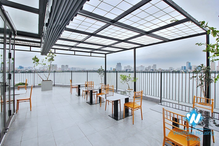 Lake view and bright 2 bedrooms apartment for rent in Xom Chua, Dang Thai Mai, Tay Ho